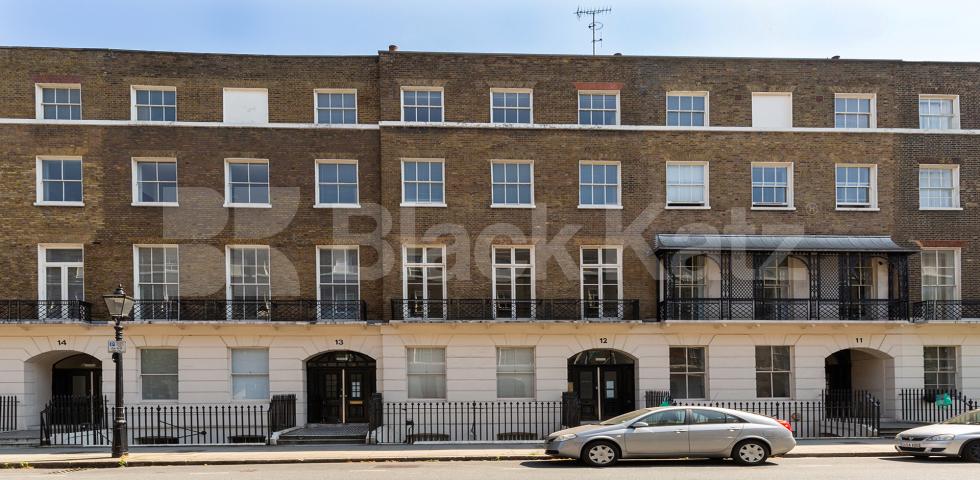 			MINS TO UCL, SOAS & LSE, 4 Bedroom, 1 bath, 1 reception Flat			 Bedford Place, BLOOMSBURY